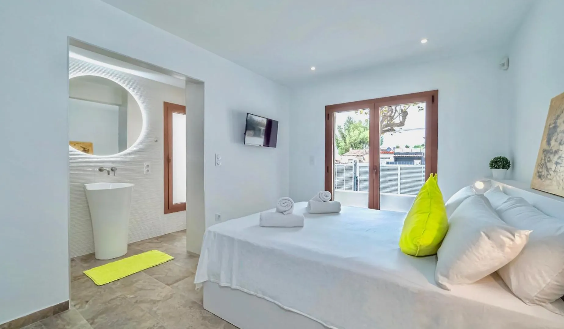 Villa N15 En Plein Coeur De La Marina, Proche De Rosas, Costa Brava Empuriabrava 0*,  Spanien